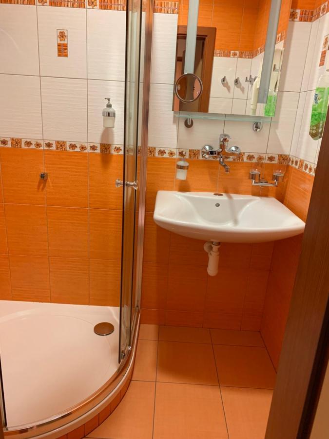 Penzion U Splavu Břeclav Extérieur photo